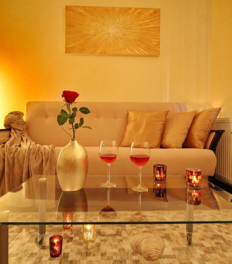Castle Court Apartment Budapest Bagian luar foto
